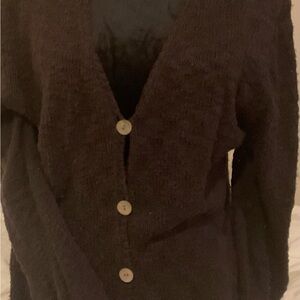WOMENSWEAR NOMADIC TRACK PURPLE BUTTON DOWN SWEATER. GOOD CONDITION. SIZE XL